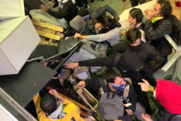 Предотвращать беспорядки в России позволит диалог власти с народом и действенный закон