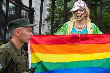 Гей-парады в Киеве организовывало посольство США на Украине