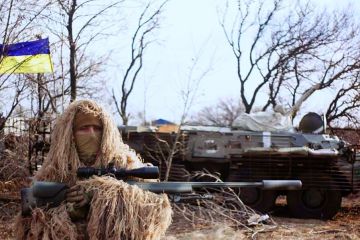 Снайпер ВСУ ранил жителя Донбасса и цинично не подпускал к нему медиков