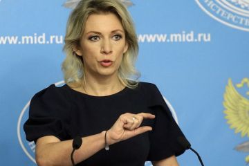 Захарова: Варшава изовралась до абсурда, но нам есть, чем ответить