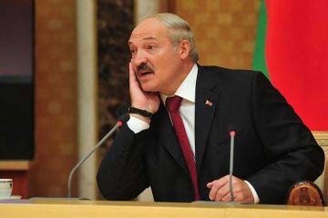 Лукашенко гонят с президентского кресла