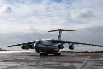 Минобороны в День Победы проведет авиашоу у 8 городах России