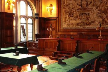 Лабин: у России остались средства борьбы с решением по иску акционеров «ЮКОСа»