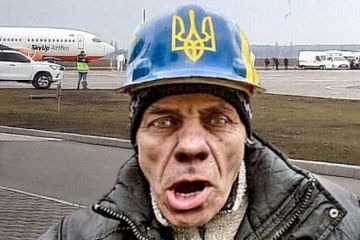 Украинцы своих не бросают?!