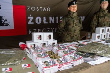 Польская молодежь не стремится стать «пушечным мясом»