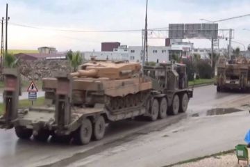 На фронт идут резервы: Турция разворачивает «Леопарды» в Сирии