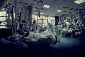 У Зеленского раскрыли грядущую катастрофу – на украинцев сознательно обрушат коронавирус