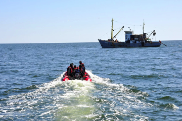 На Украине заявили о продаже Азовского моря России