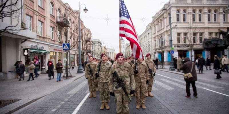 Первый американский военнослужащий скончался от коронавируса