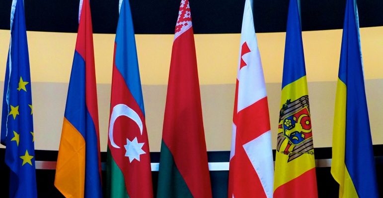 На фоне конфликта с Западом Москва не позволит Минску уйти в нейтральную зону