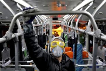 Вирус, паника и кризис. Глобальные элиты готовятся заработать на эпидемии