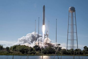 «Сотрудников увольняют и выгоняют в отпуска»: Украина разрушила завод «Южмаш»