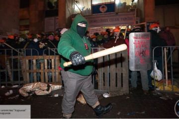 В Сети опубликовали новые подробности подделки Украиной истории о «небесной сотне»