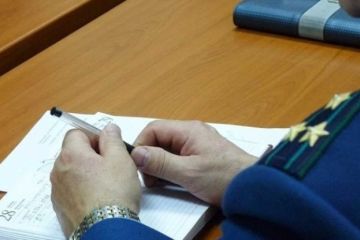 Прокуратура заявила об отсутствии школьных поборов в Петербурге