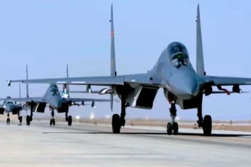 Китай сделал на базе российской "сушки" грозный самолет