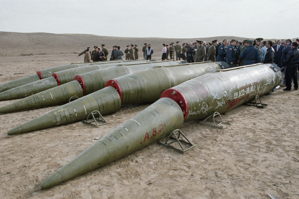 «Боезарядов столько, что можно взорвать земной шар». Что изменил договор СНВ-III?