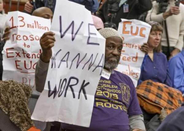 Россию вслед за США ждёт массовая безработица