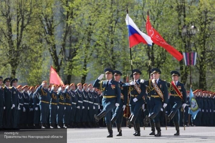 Матвейчев назвал провокацией запада снос памятника Коневу перед Днем Победы
