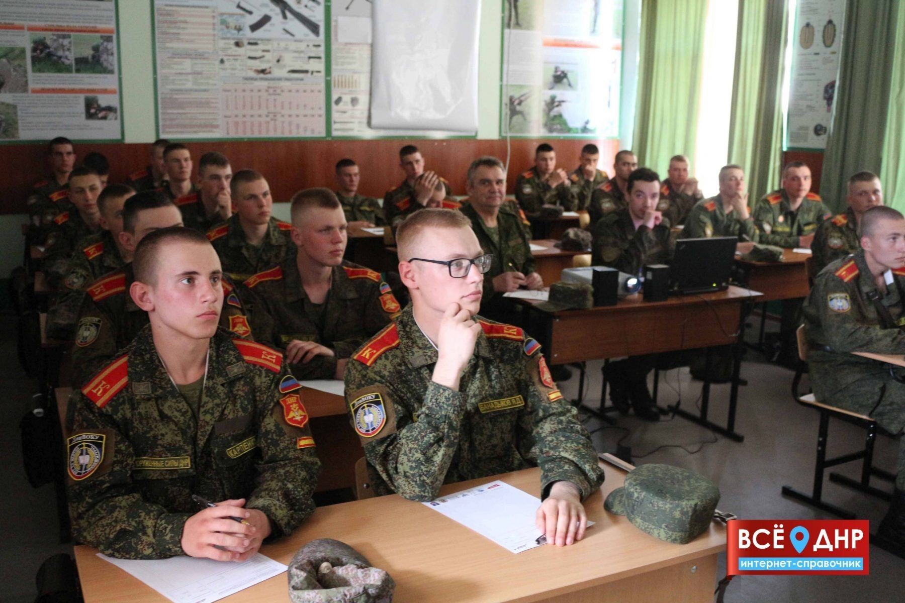 Донбасс потерян для Украины: Киев жалеет о поколении детей ДНР, не ставших ура-патриотами