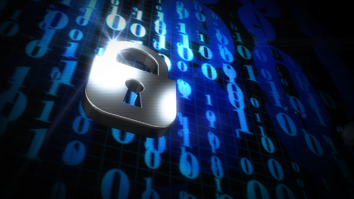 Беспричинные блокировки аккаунтов РФ интернет-сервисами США вызвали споры среди экспертов