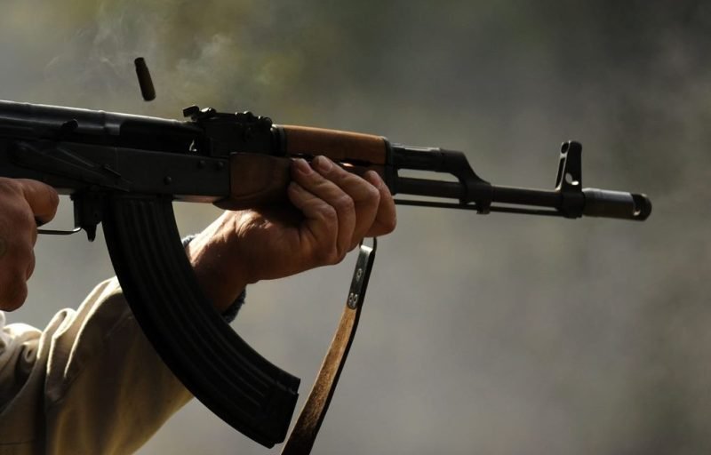 Грузин расстрелял двух нациков: Саакашвили поссорил сослуживцев