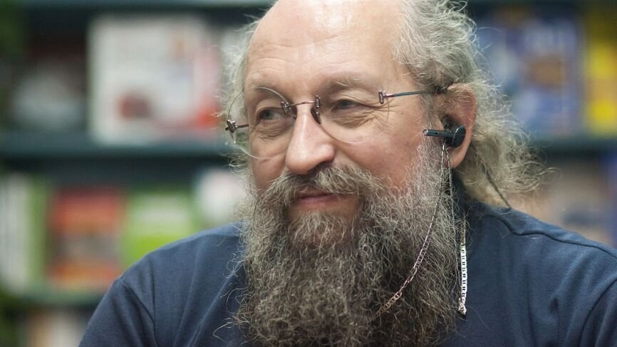 Вассерман предупредил о новых провокациях Запада после вымышленного покушения в Чехии