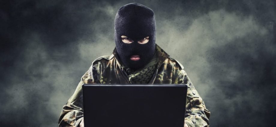 Блогер Асеев и группа «Пропаганда» 83-го ЦИПсО проваливают две информационные операции против Республик