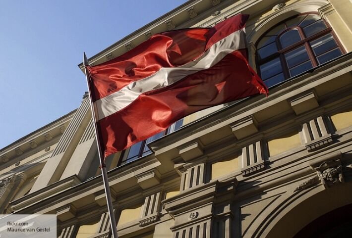 Светов объяснил, зачем Латвия объявила себя донором денег СССР