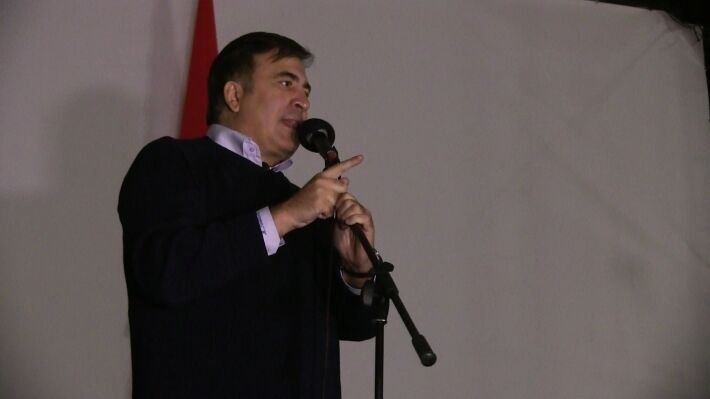 Реформы Саакашвили окончательно "сдадут" Украину США