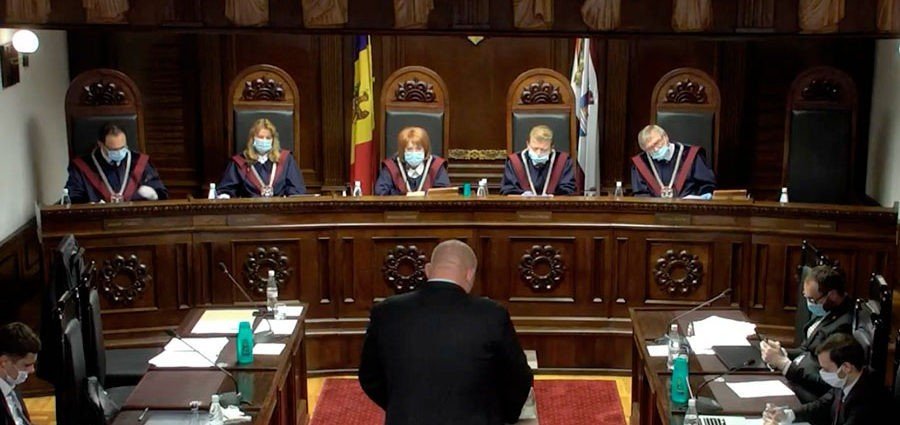 В Молдавии происходит «антироссийский юридический абсурд»