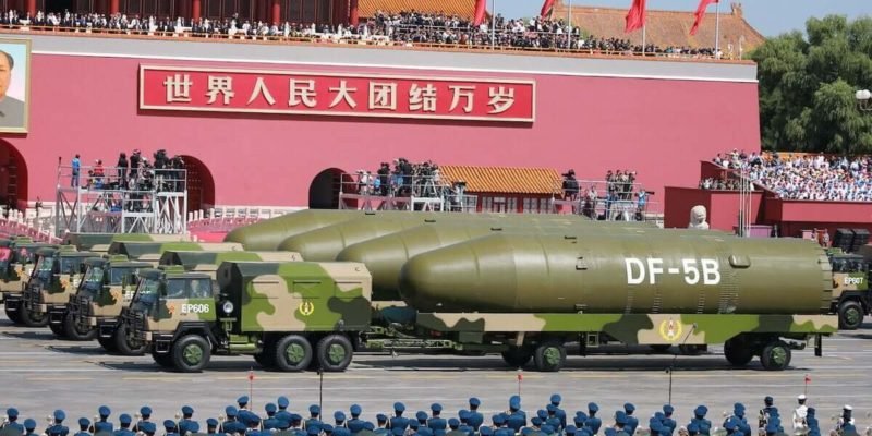 В Китае назвали число ядерных боеголовок для «подавления стратегических амбиций США»