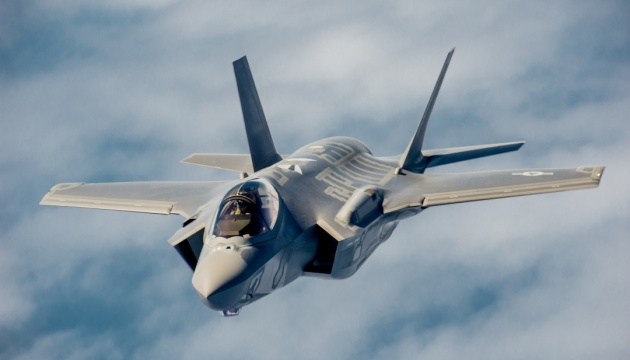 В США требуют прекратить производство F-35