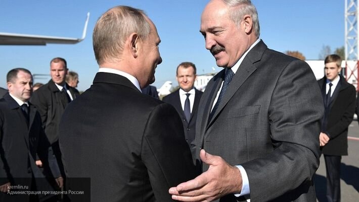 Беларусь в «заложниках» у России: почему Минск вынужден закупать нефть у Москвы