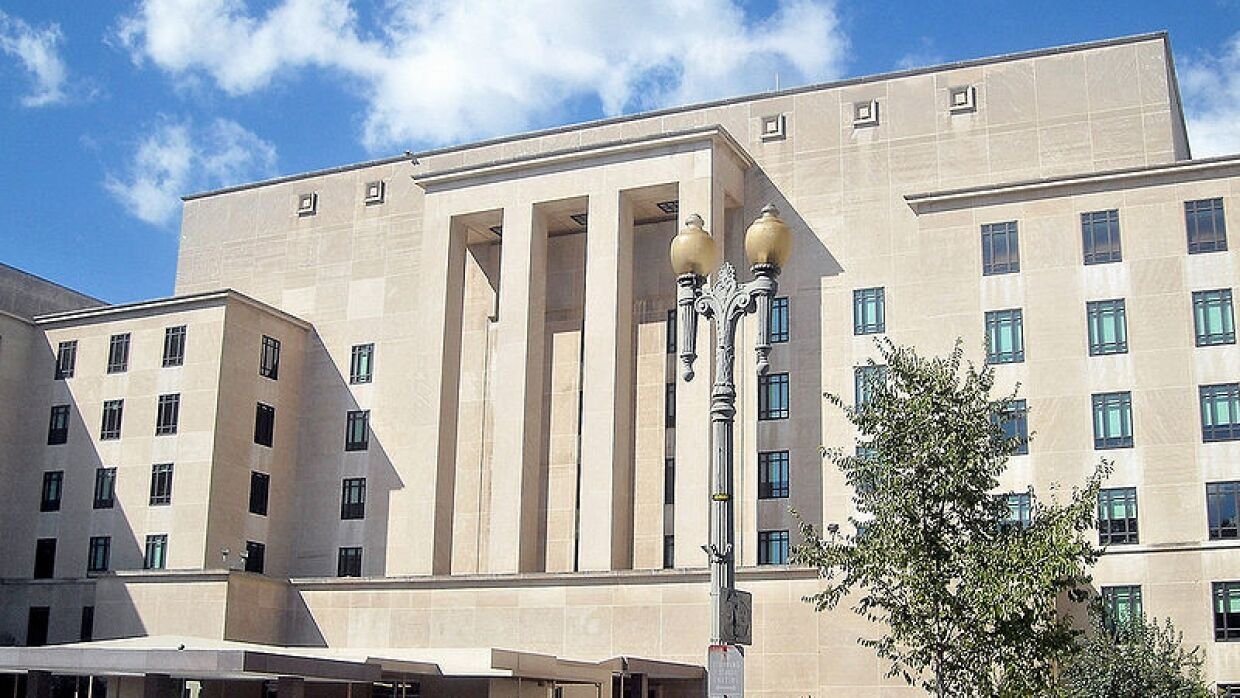 Новые фейки о России: после фантомных МиГ-29 США взялись за «Гознак»