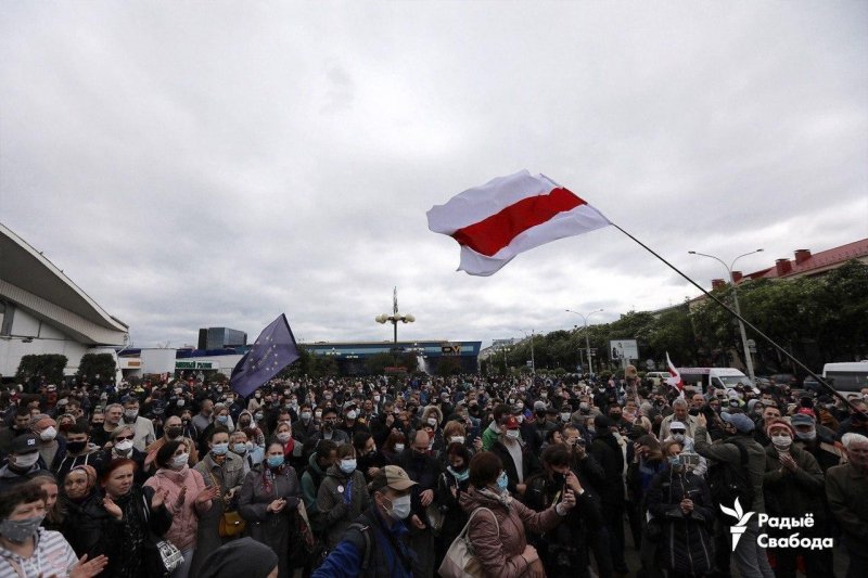 На Украине предупредили белорусов: «майданы» — это нон-стоп путь в пропасть