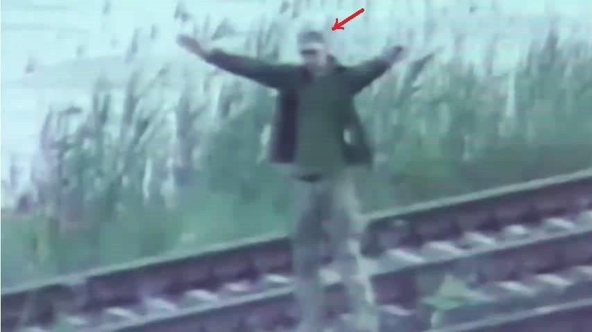 Попытка Украины опровергнуть бегство десантника в Крым обернулась новым позором