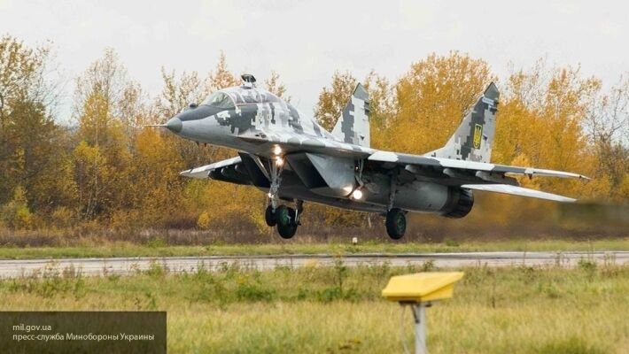Модернизация по-украински: Миг-29 растянули на детали на Львовском ремонтном заводе