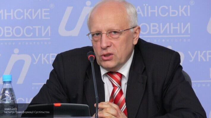 Соскин: Денег МВФ Украине хватит до осени, потом могут начаться социальные протесты