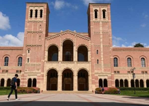 В США уволили профессора за отказ освободить от экзаменов темнокожих студентов