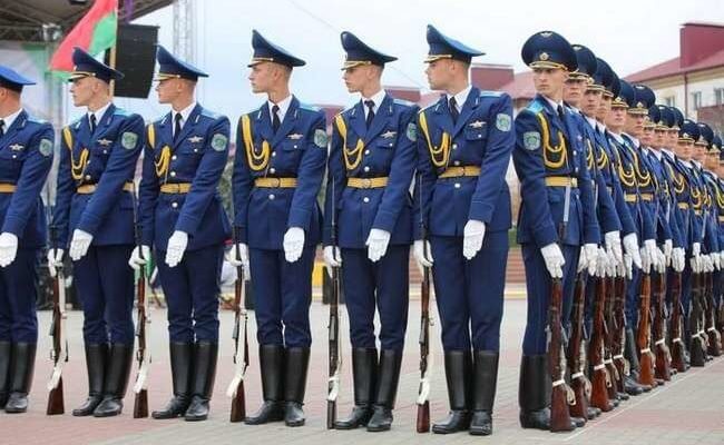 На парад в Москву отправились белорусские военные с отрицательными тестами на коронавирус