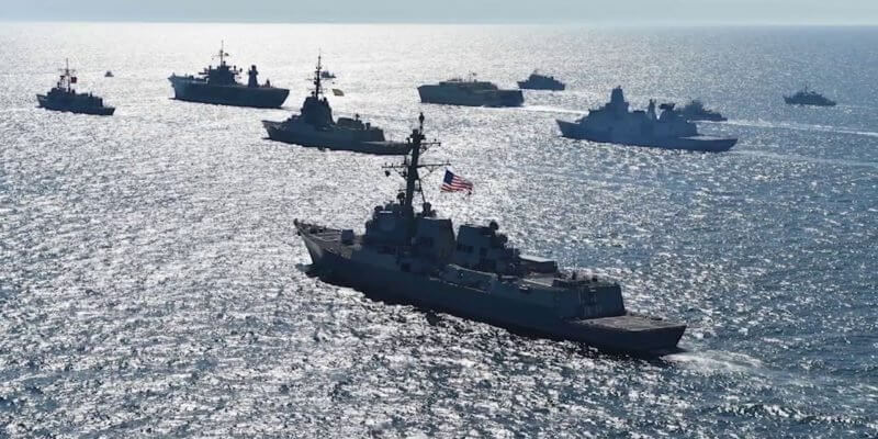 Масштабнейшие военные учения НАТО у границ России назвали последней репетицией перед глобальной войной