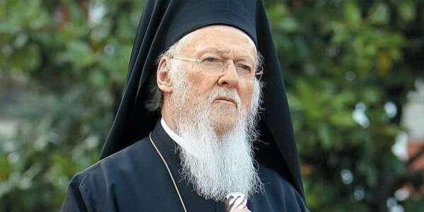 Все деньги «ПЦУ» уходят в карман Варфоломея в Турцию