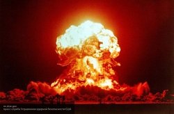 Костикин на примере Украины объяснил, почему России нельзя отказываться от ядерного оружия