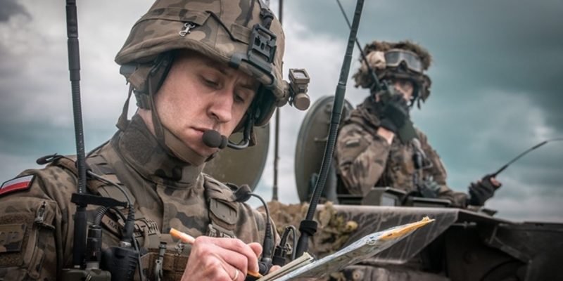 «Анаконда» ползет к границам Беларуси и России