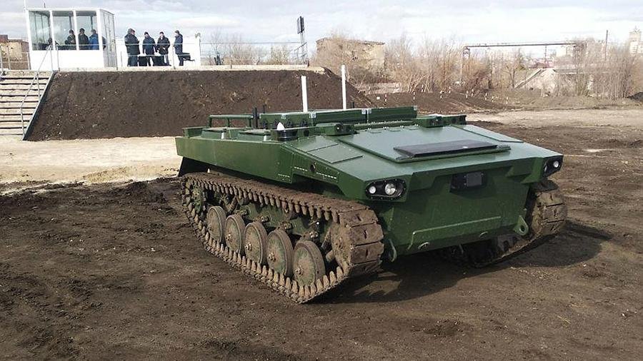 В России начали испытания голосового управления боевыми роботами