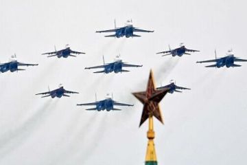 Лукашенко принял приглашение присутствовать на параде в Москве, заявил посол РФ