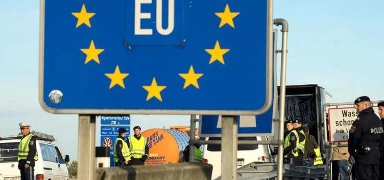 «Чуда не будет»: Европа не спешит открывать границы для жителей Украины