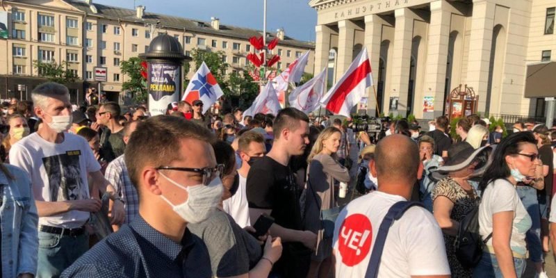 «Методичка Шарпа» в Беларуси – еще одна попытка устроить революцию