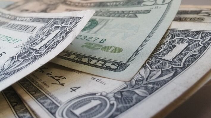 Вторая попытка США поддержать экономику обесценила идею «вертолетных денег» для населения