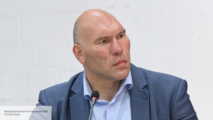 Николай Валуев сообщил, о чем говорил на встрече с экс-главой ДНР Захарченко